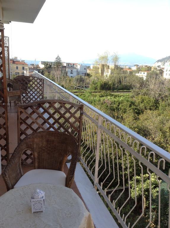 B&B Casa Vienna Сант'Агнело Екстериор снимка
