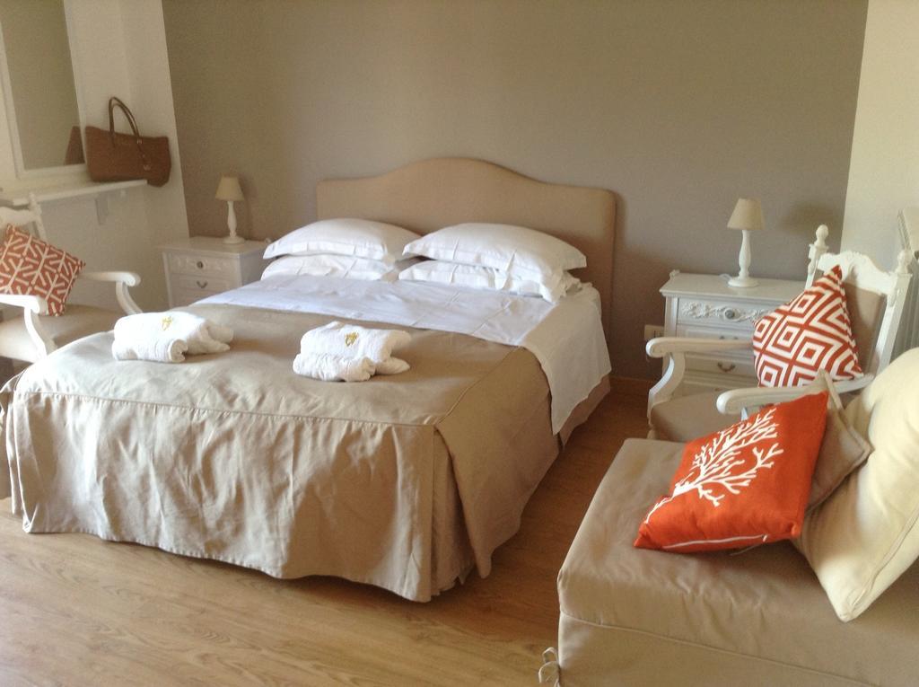 B&B Casa Vienna Сант'Агнело Екстериор снимка