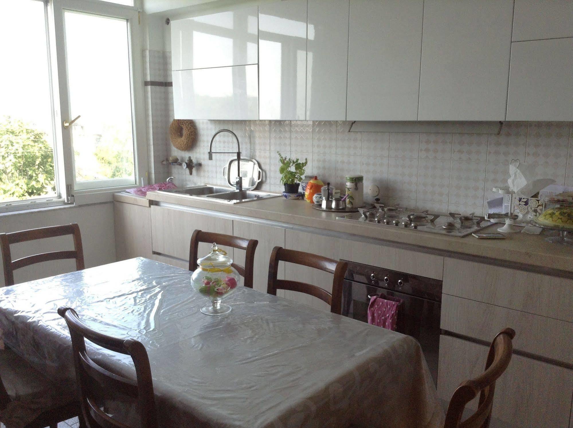 B&B Casa Vienna Сант'Агнело Екстериор снимка