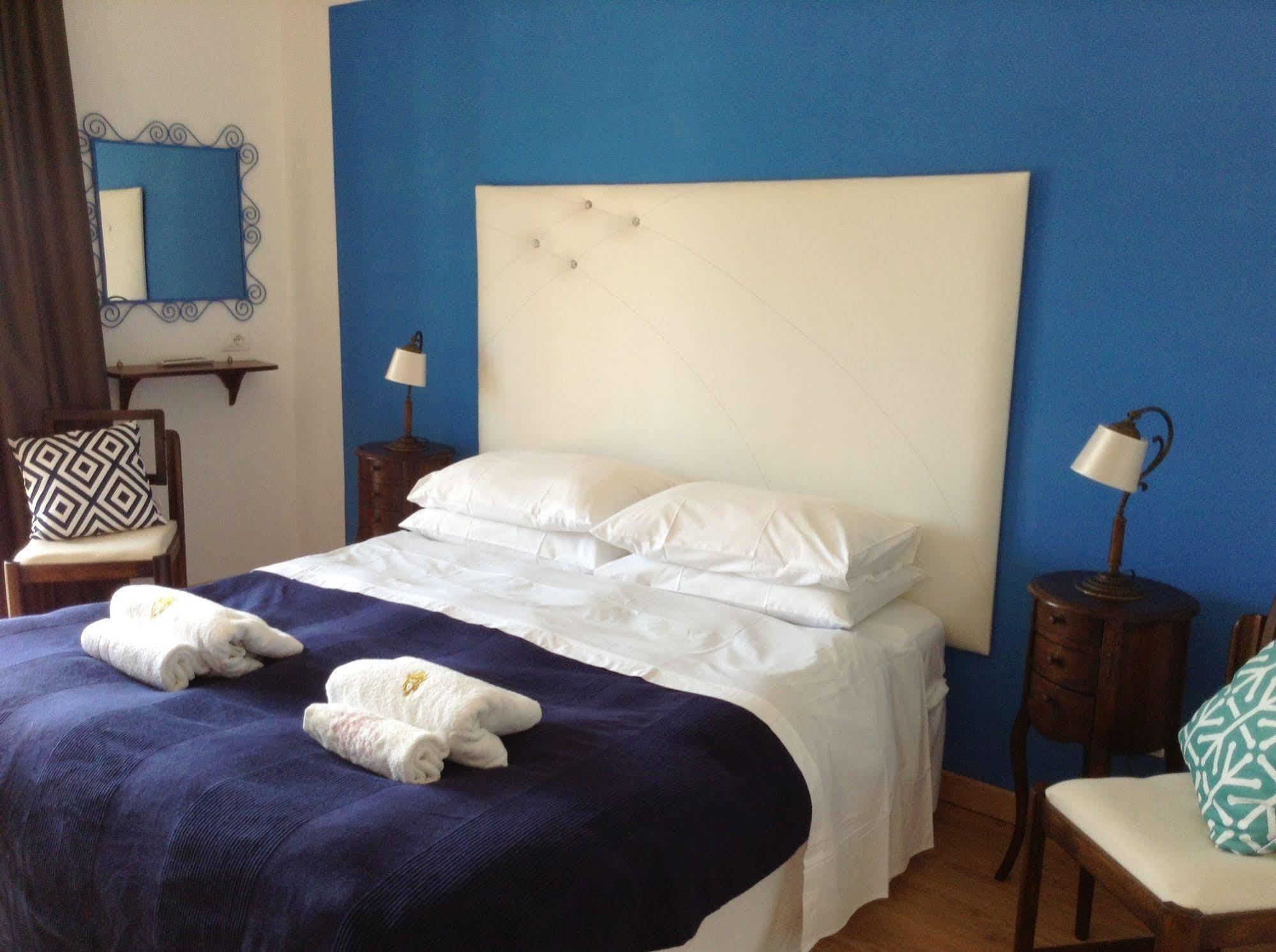 B&B Casa Vienna Сант'Агнело Екстериор снимка