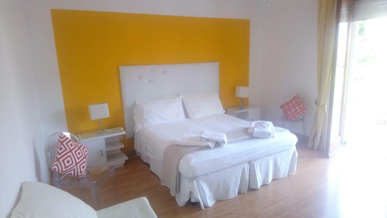 B&B Casa Vienna Сант'Агнело Екстериор снимка